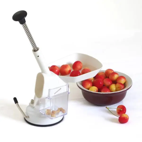 Deluxe Cherry Pitter - Image 2